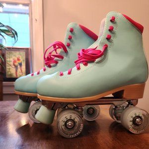 Foxy Skates Timeless Teal Roller Skates, Size 9